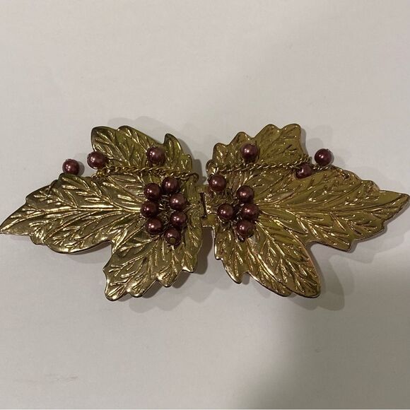 Accessories - Vintage Leaf Belt Buckle with Beads